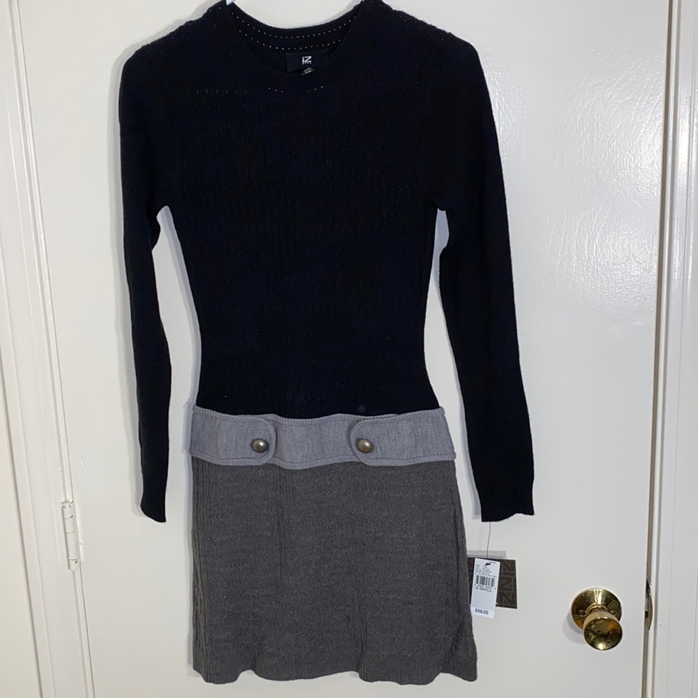Long sleeve & curvy sweater dress